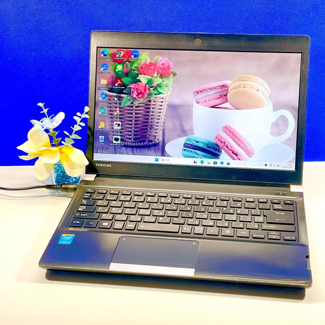 即利用OK！Windows11✨快適SSD✨東芝黒 小型ノートパソコン軽量DVD