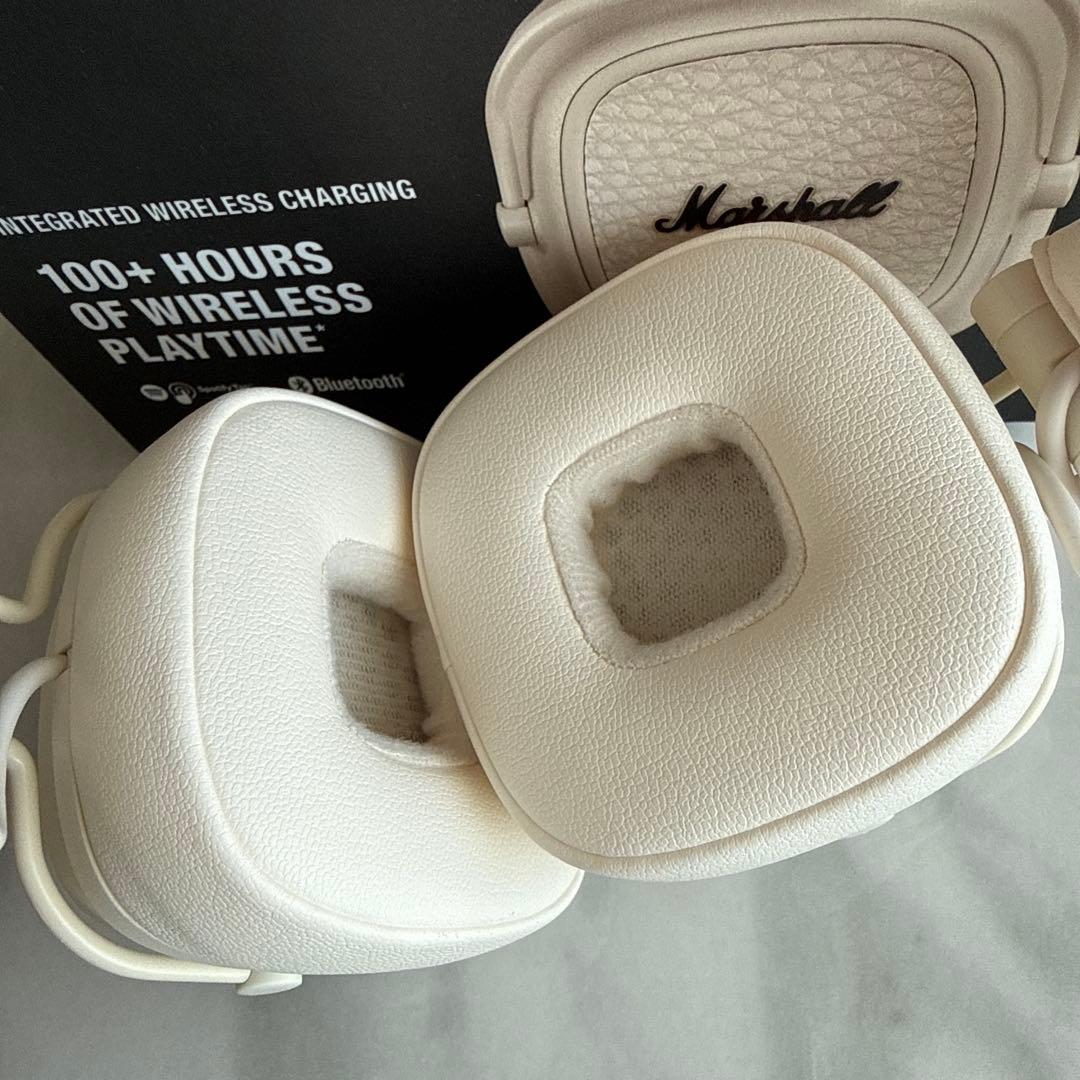 Marshall ワイヤレスヘッドフォン ホワイト　MAJOR Ⅴ