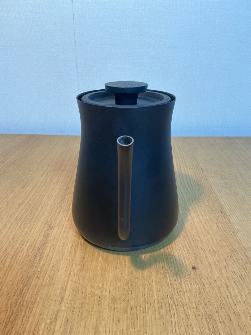 ☆オシャレ！バルミューダ電気ケトル　The PotK07A-BK超美品　送料無料