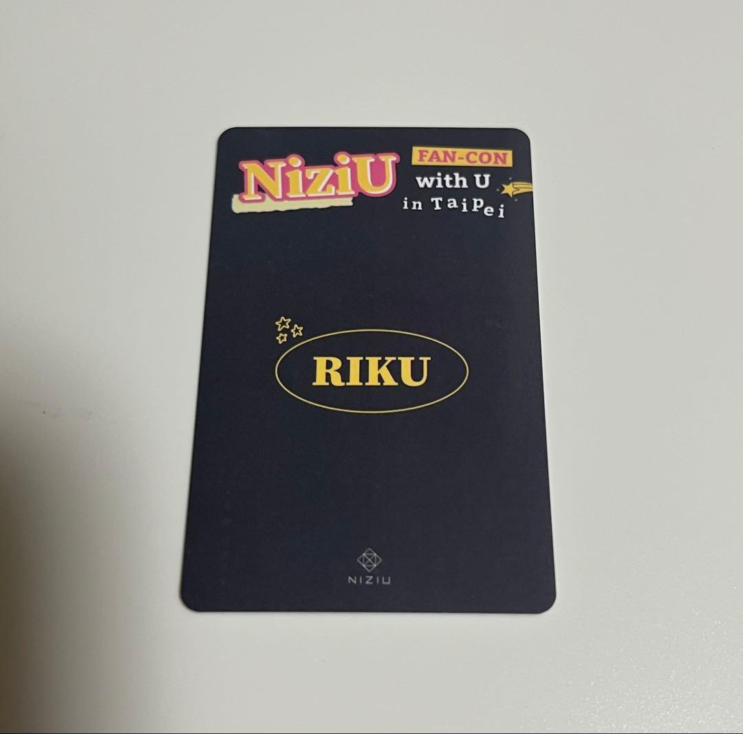 NiziU リク RIKU 台湾 ファンコン トレカ
