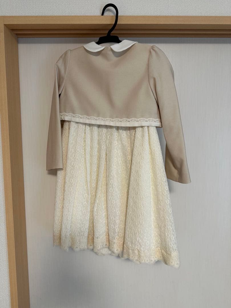 ショパン子供用フォーマルドレス　クリーム色（コサージュとボレロ付き）着用回数一回