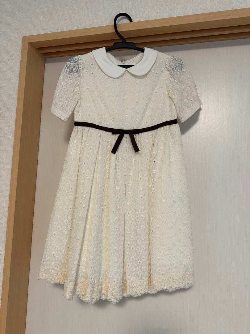 ショパン子供用フォーマルドレス　クリーム色（コサージュとボレロ付き）着用回数一回