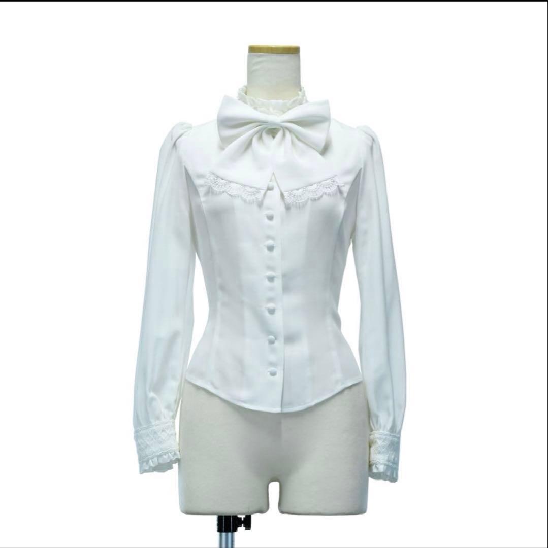 Sheglit/ブラウス+リボンジャボ/白