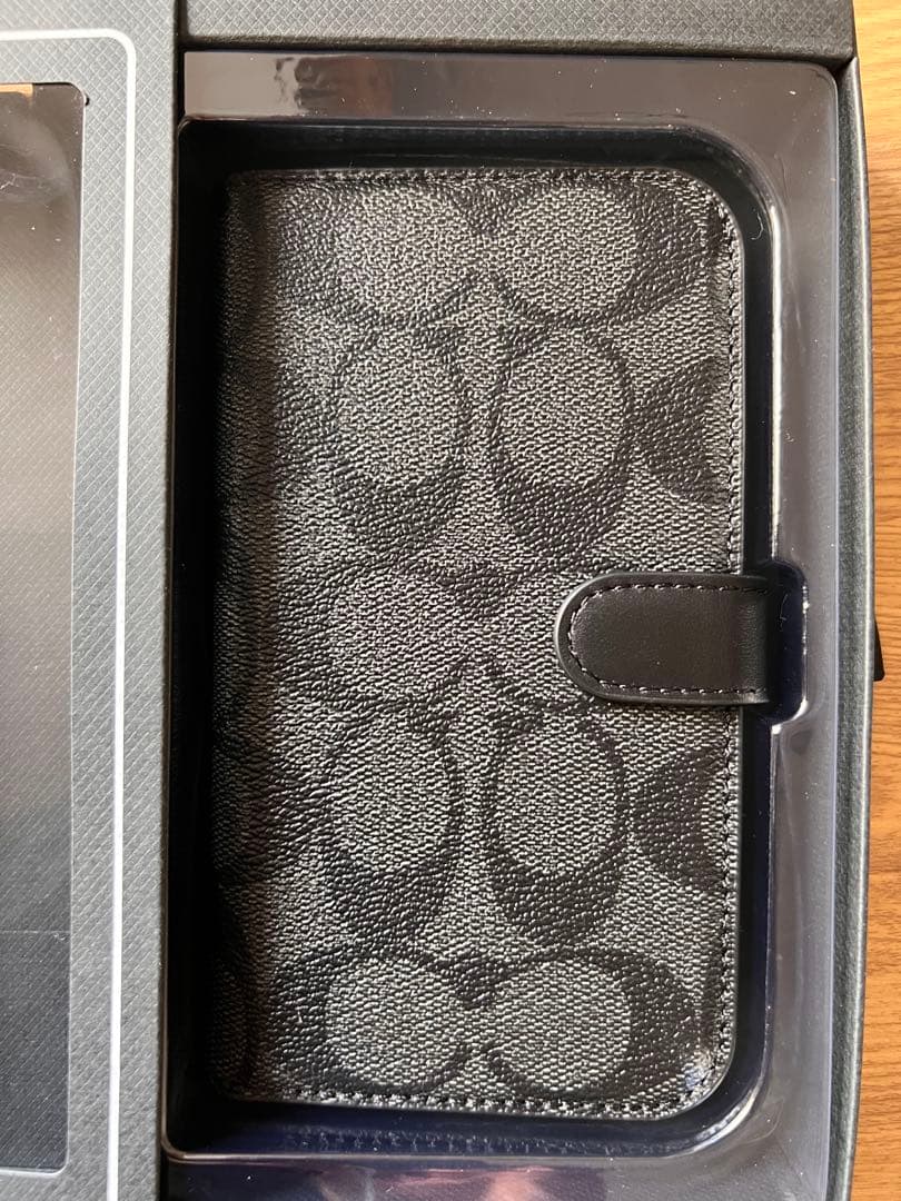 COACH 手帳型ケース ブラック iPhone 13 14対応　新品未使用