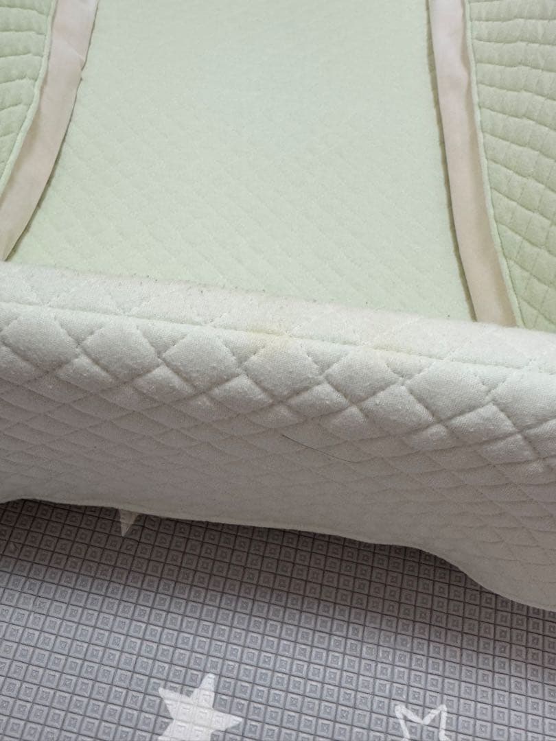 天使の寝床　1セットのみ　青葉　cカーブクッションまんまる育児　背中スイッチ防止