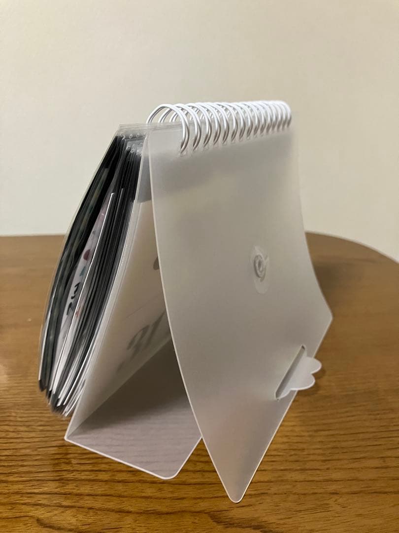 群馬グリーンウイングス　 選手お手製のメンバー写真日めくりカレンダー