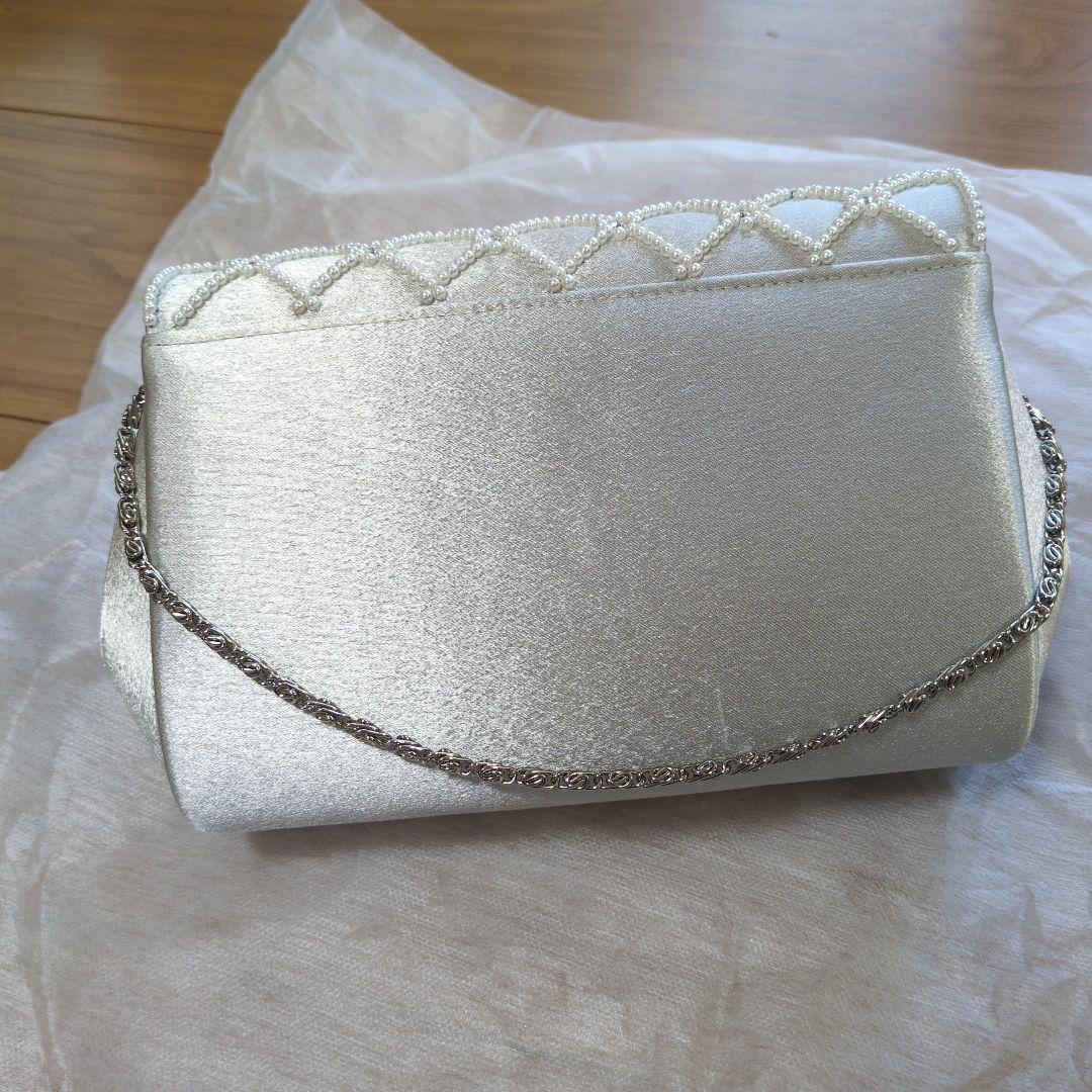 ビーズ刺繍パーティーバッグ　 form forma （東京ソワール）現行品