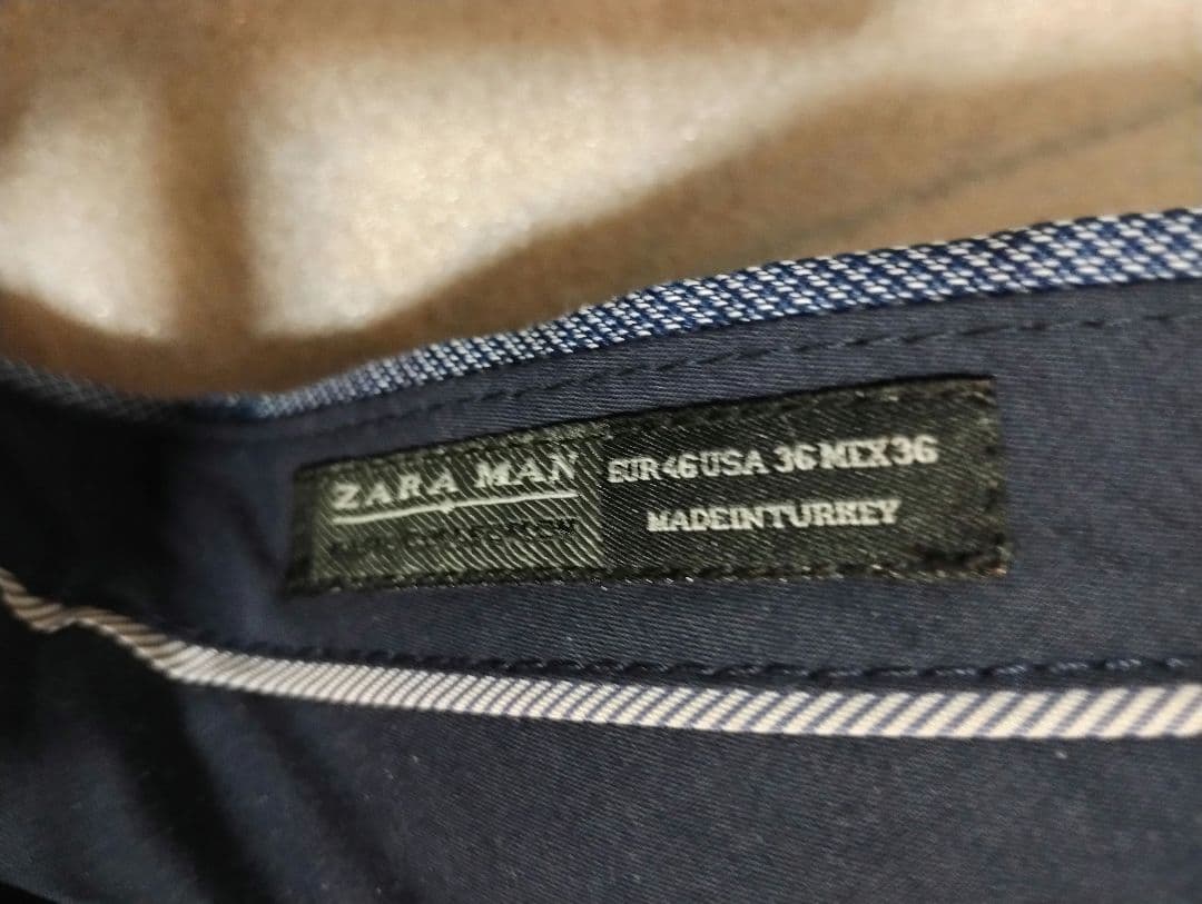 ZARAスーツ　XL 未使用に近い