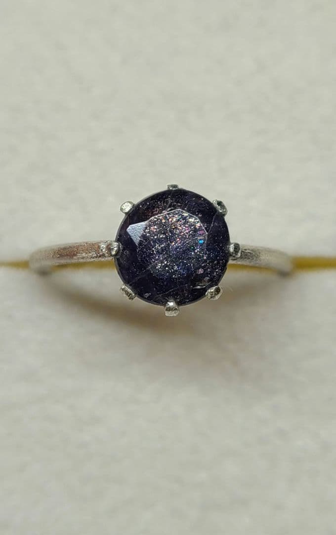 ツキボシ★非加熱アイオライトサンストーン★リング、ペンダントオーダー