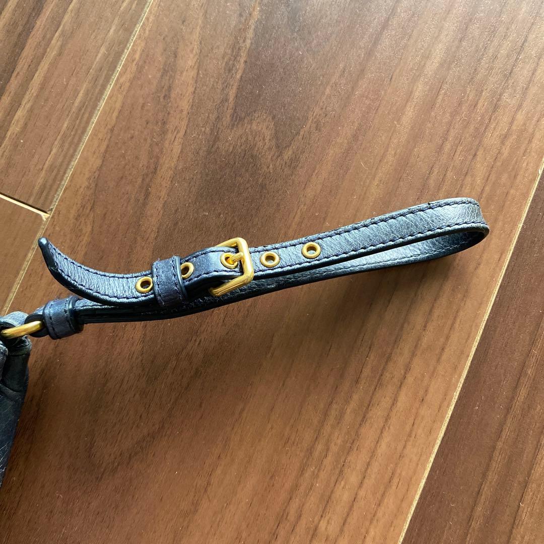 ミュウミュウ　miumiu クラッチバック