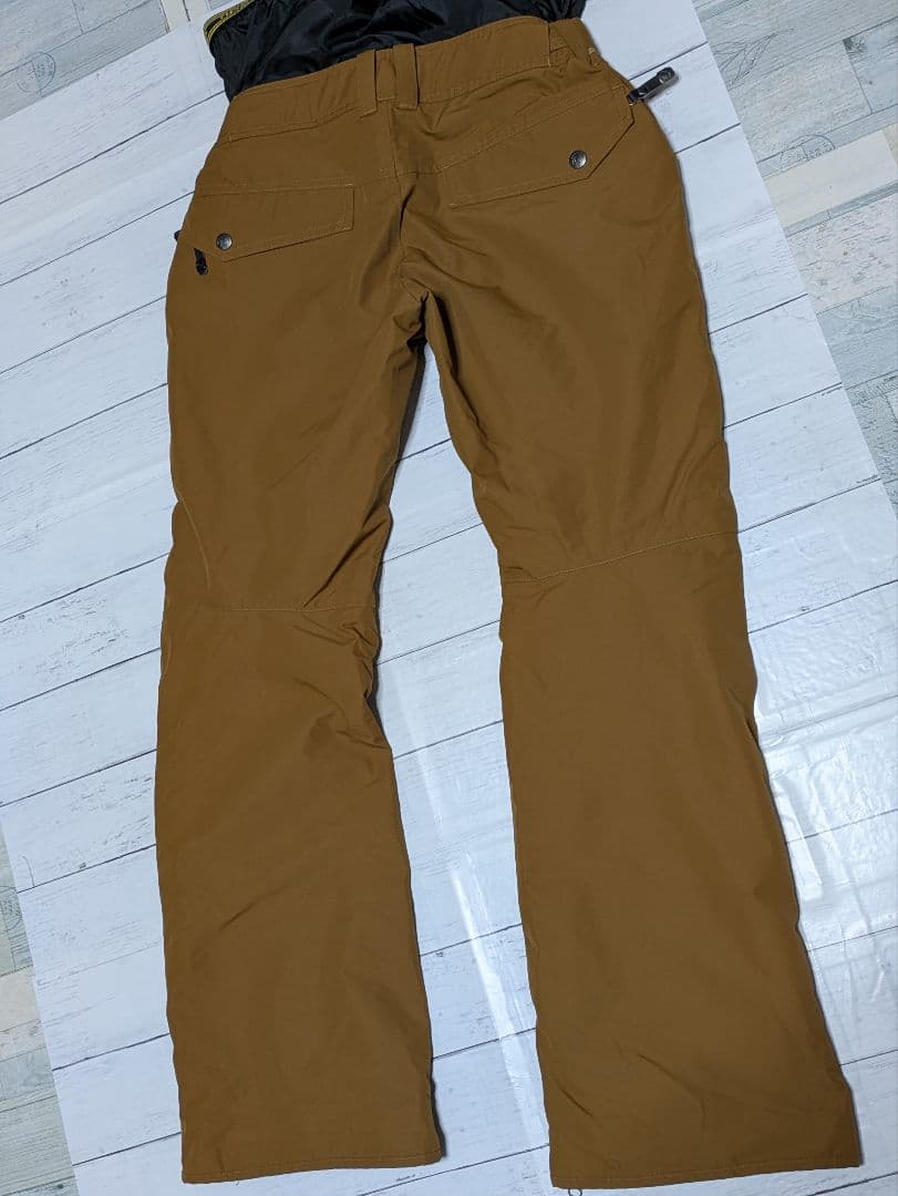 ESTIVO レディーススノーボードスノボースキーウェア　サイズM