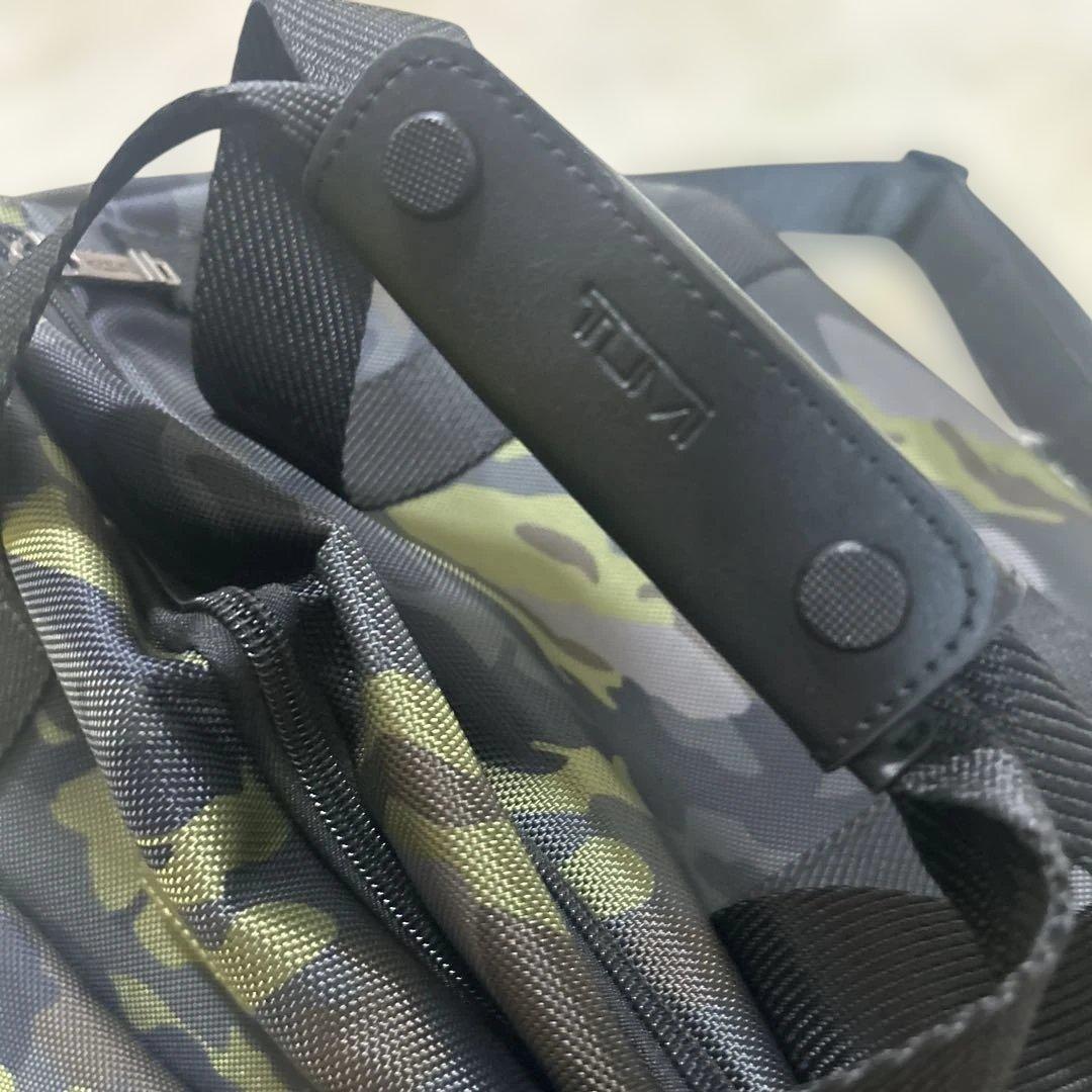 TUMI ダッフルバッグ buckley duffel 迷彩 イニシャルKN