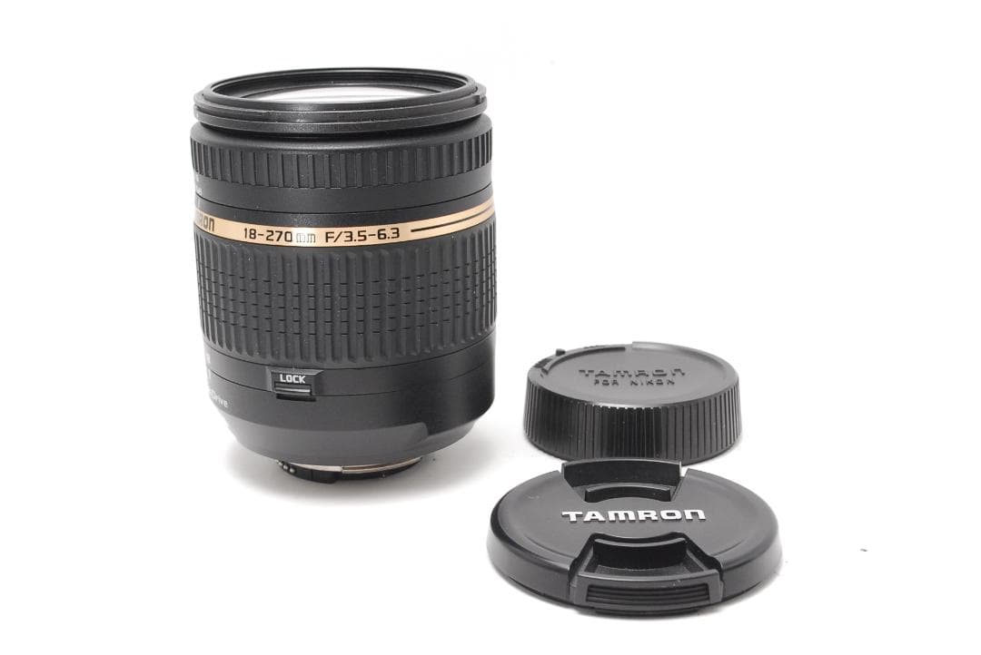 【美品】Nikon D5300 近くも遠くも撮れる万能レンズ WiFi搭載