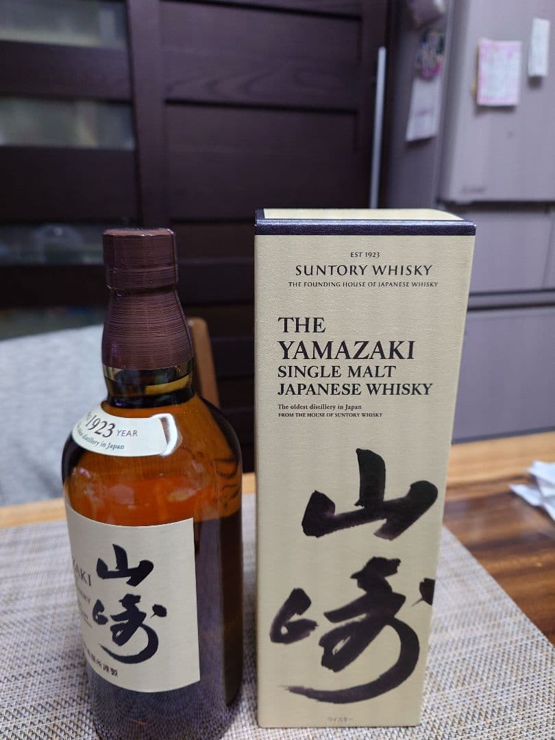 山崎ウィスキー　ノンビンテージ　700m