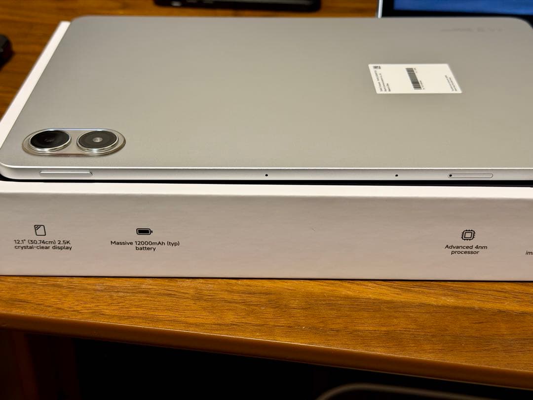 【美品】REDMI Pad 2 Pro 128GB シルバー（ケース付き）