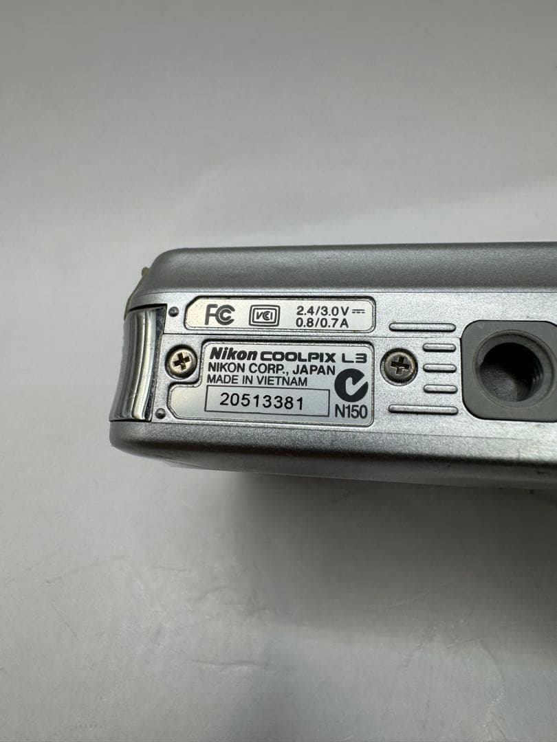 Nikon COOLPIX L32 単三電池