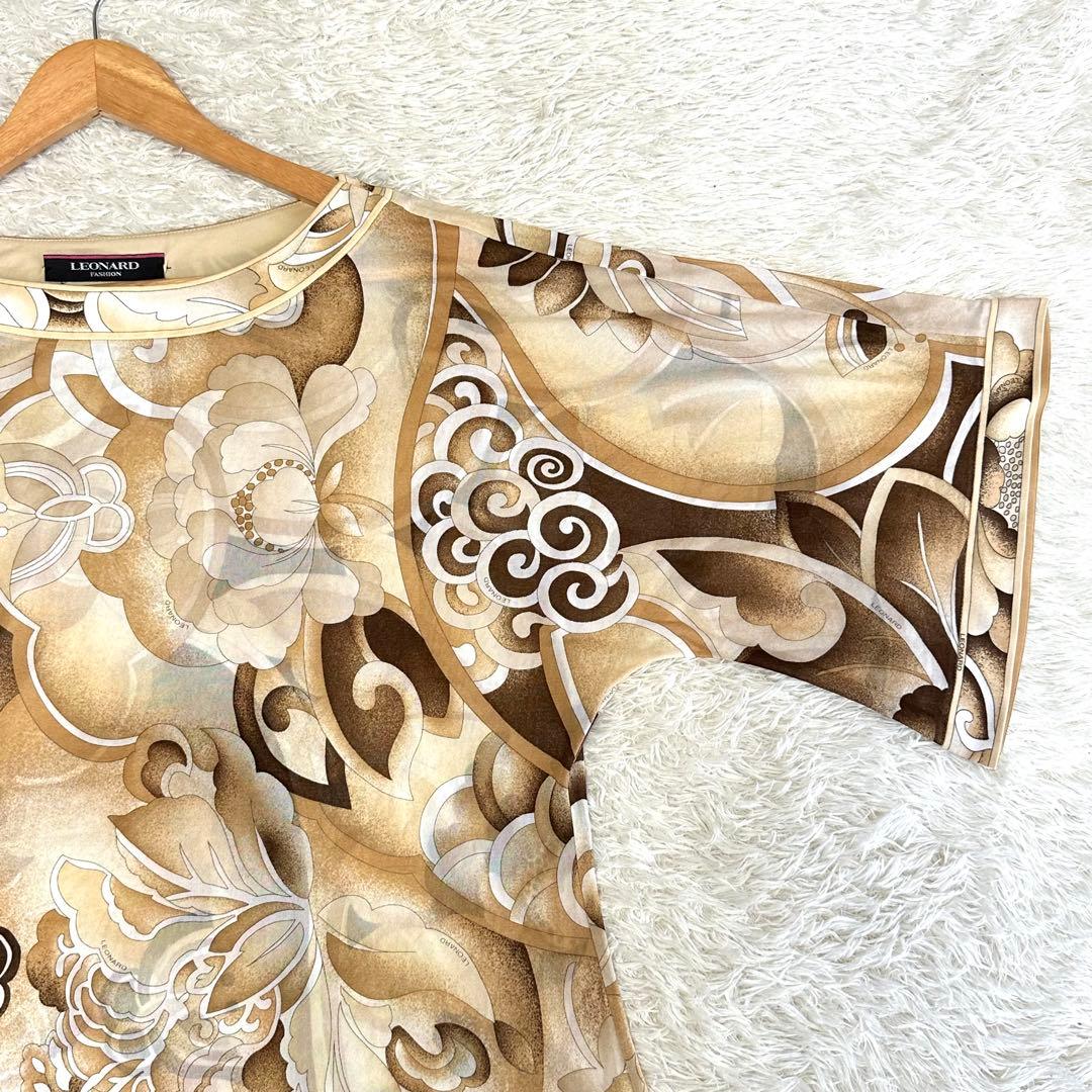 【美品】レオナール トップス カンカン素材 花柄 総柄 ブラウン系 L