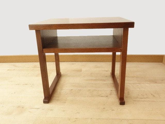 北海道手作り家具　ナラ材　マルチサイドテーブル　 ミニデスク　ソファーの隣に