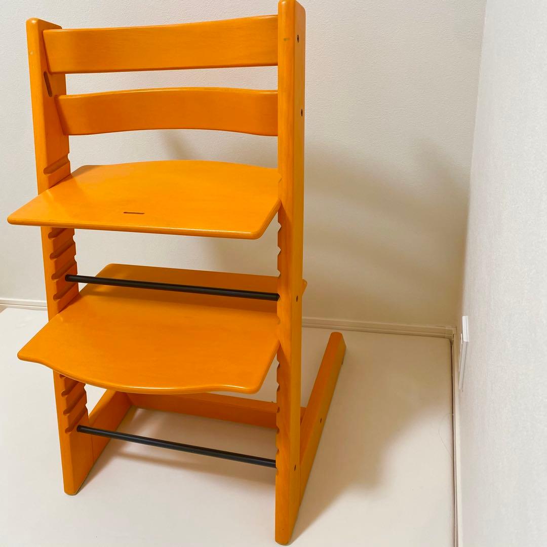 ♢美品♢STOKKE トリップトラップ シリアル4 廃盤色 オレンジ　ハイチェア