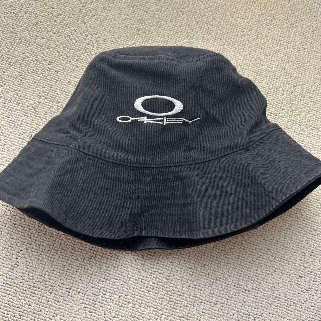 希少　90s oakley 刺繍ロゴ　旧ロゴ　バケハ