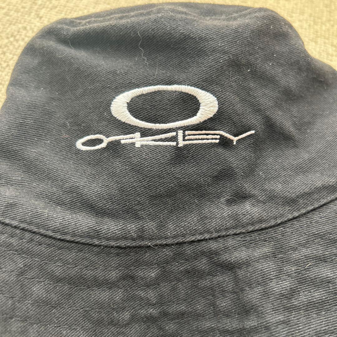 希少　90s oakley 刺繍ロゴ　旧ロゴ　バケハ