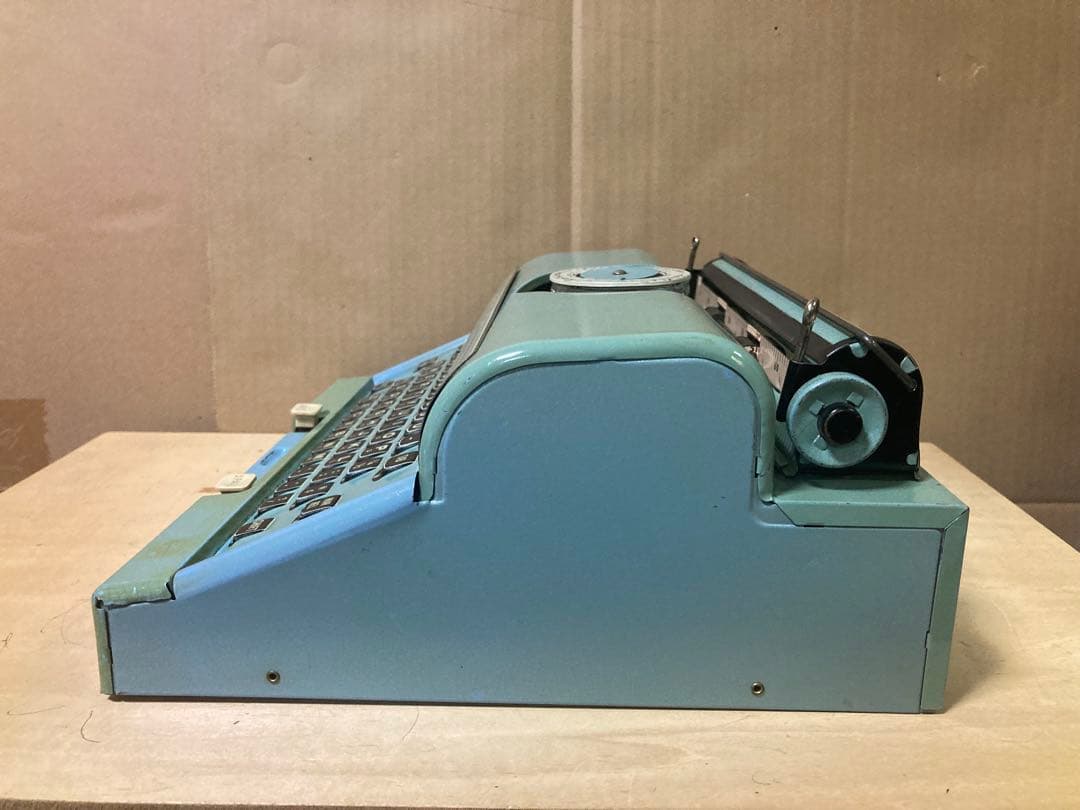 おもちゃのタイプライター 水色　アメリカ　ビンテージ　子ども