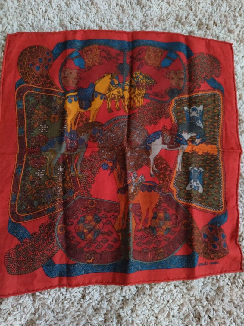 HERMES　エルメス　プチカレ　カシミアシルク　中古