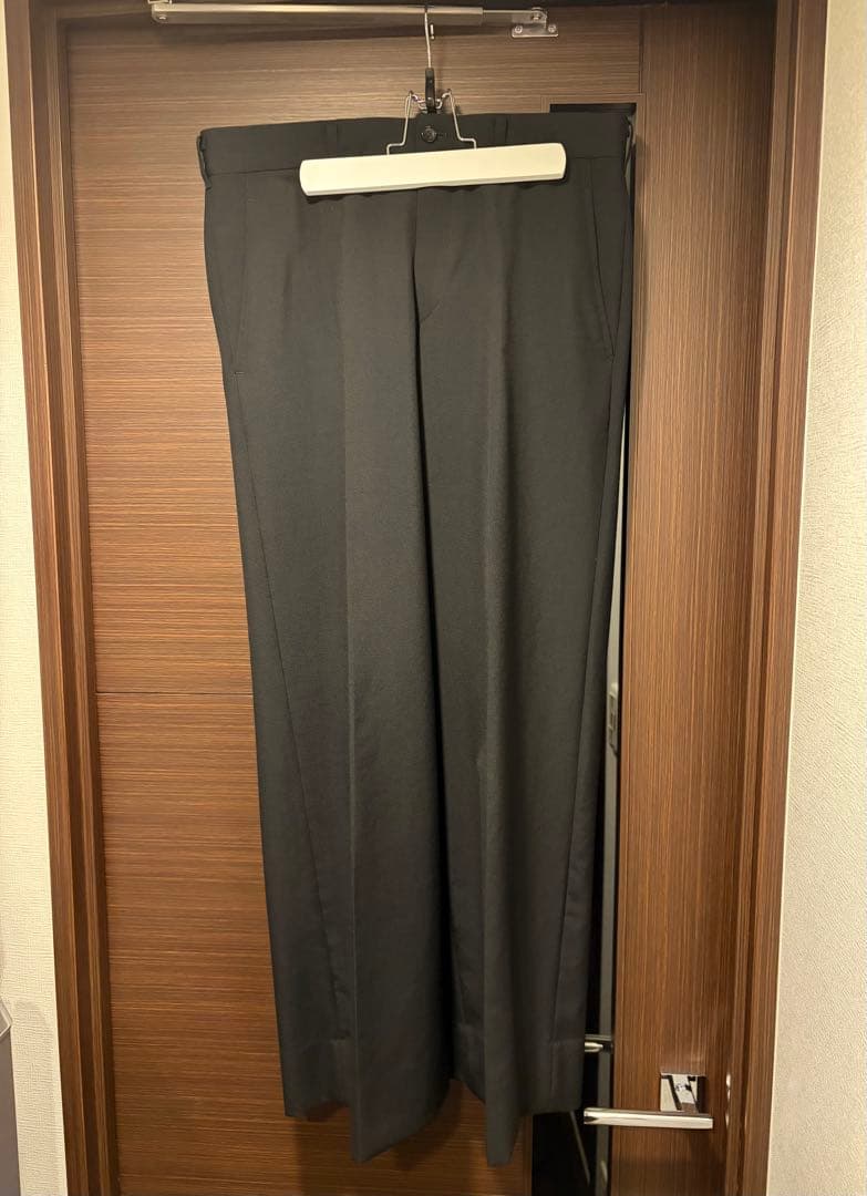 HOMME PLUS ワイドストレートスラックス