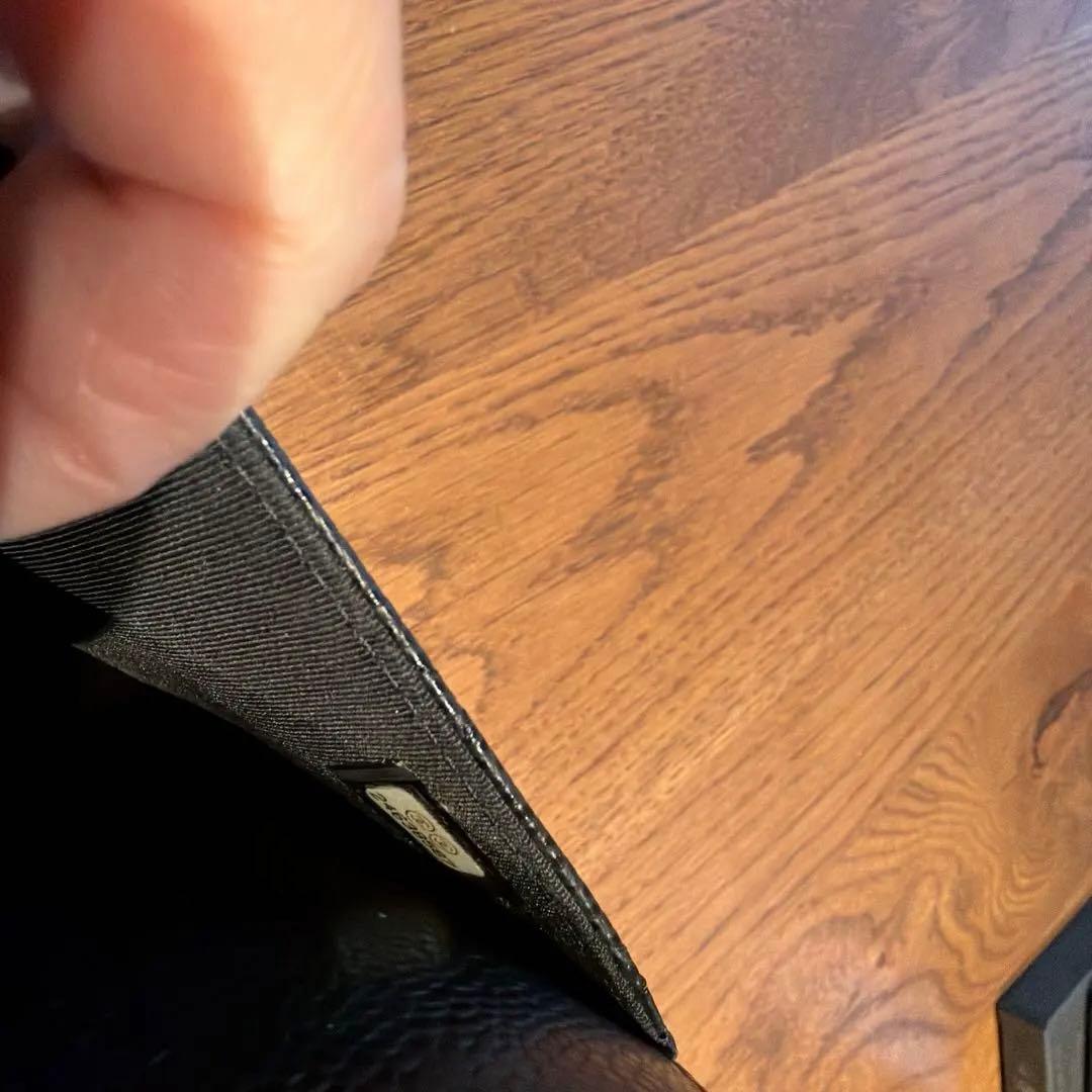 シャネル チェーンウォレット ブラック ゴールド金具