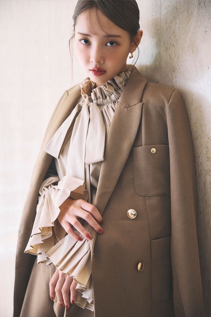 poláura クラシカルテーラードジャケット polaura