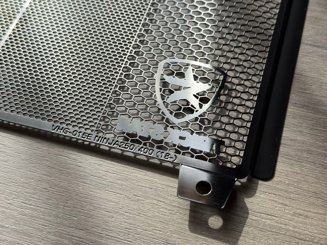 【Ninja400 エリミネーター】ラジエーターコアガード トリックスター