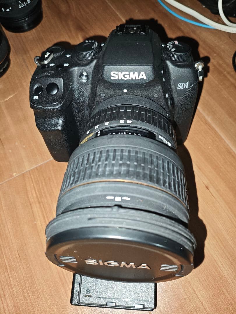 SIGMA SD1メリル＋ レンズ2本セットきれい、作例あり