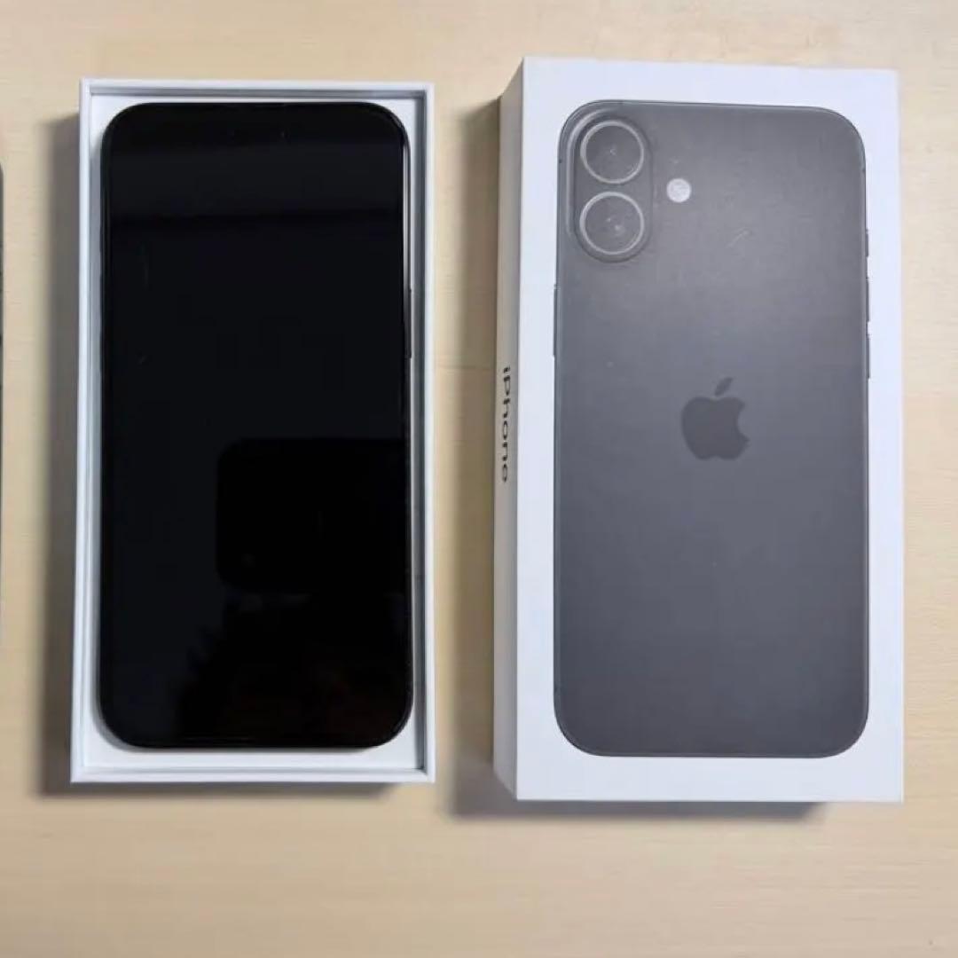 iPhone 16 Plus 本体 256GB ブラック