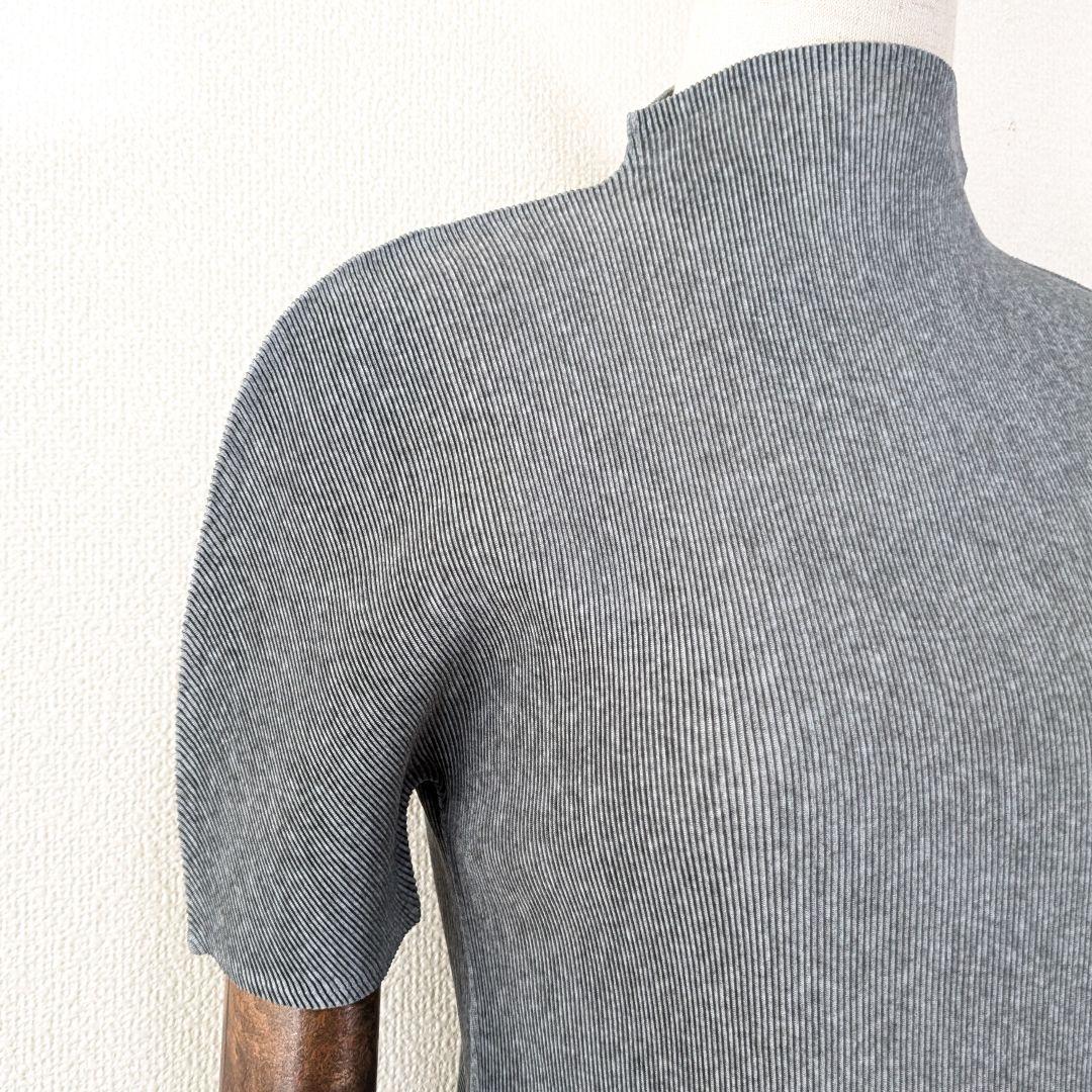 プリーツプリーズ　イッセイミヤケ　モックネック　プリーツ　ブラウス　カットソー