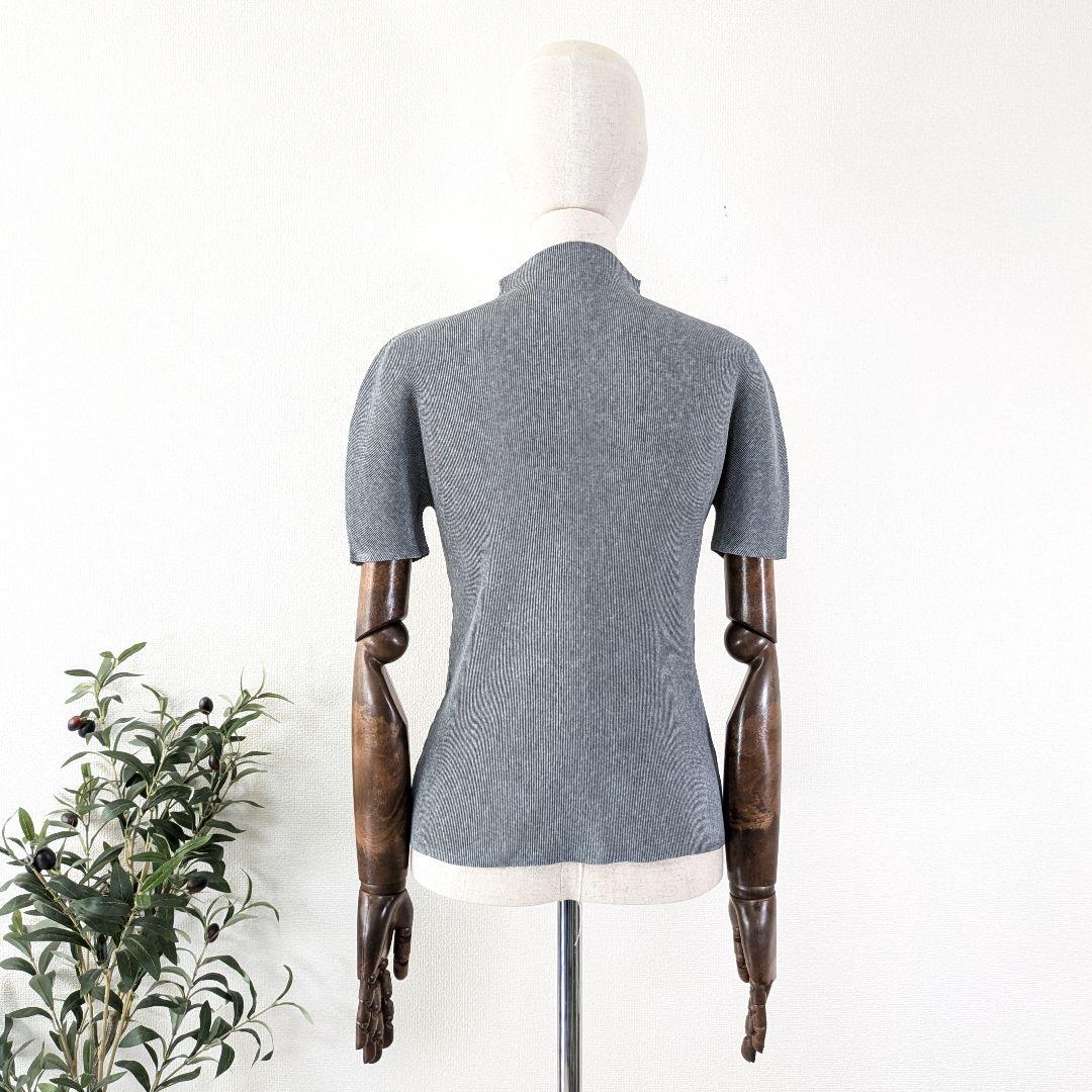 プリーツプリーズ　イッセイミヤケ　モックネック　プリーツ　ブラウス　カットソー