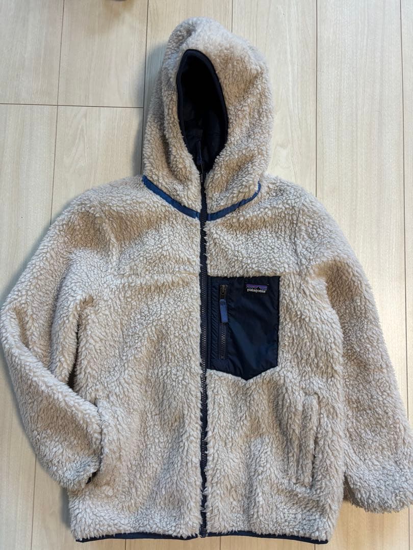 patagonia フリースダウン ネイビーリバーシブル140