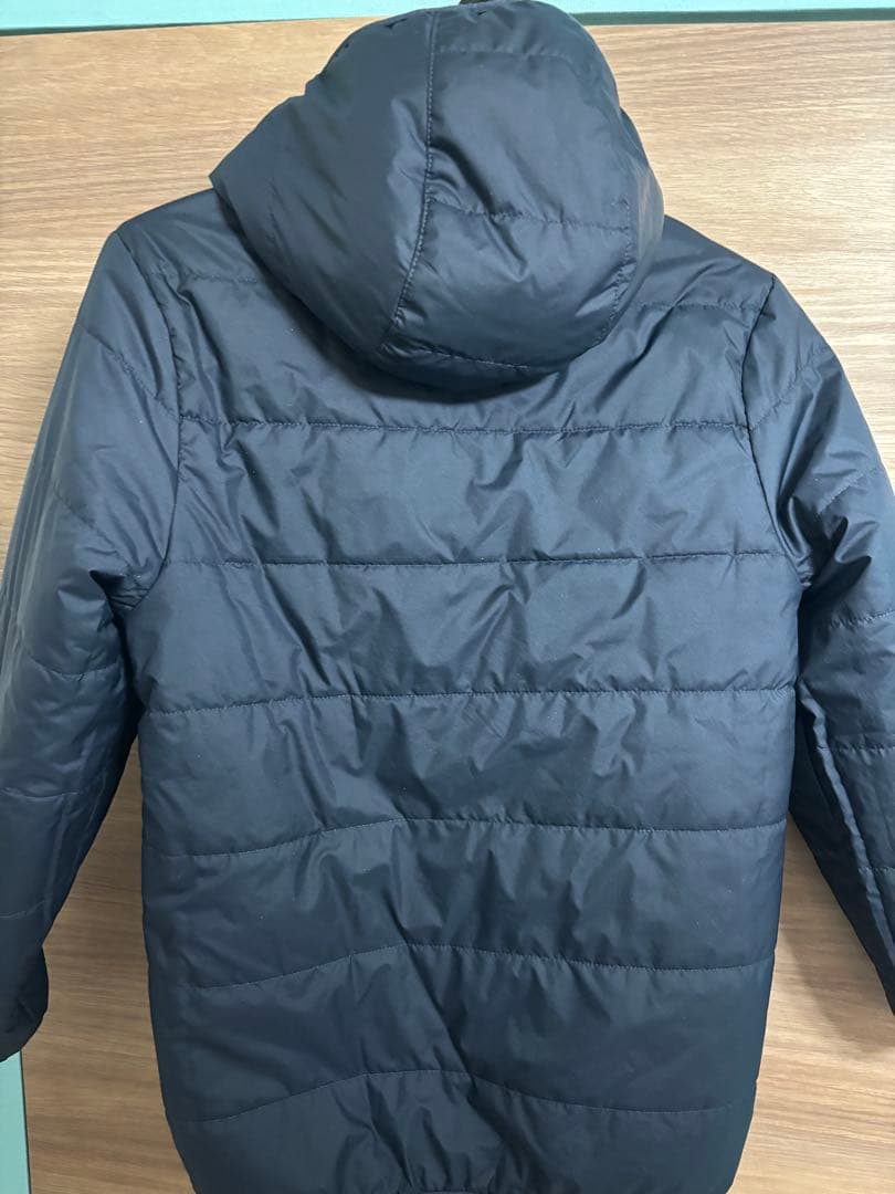 patagonia フリースダウン ネイビーリバーシブル140