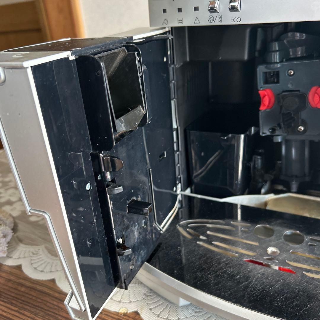 デロンギ マグニフィカ エスプレッソマシン ESAM03110動確済