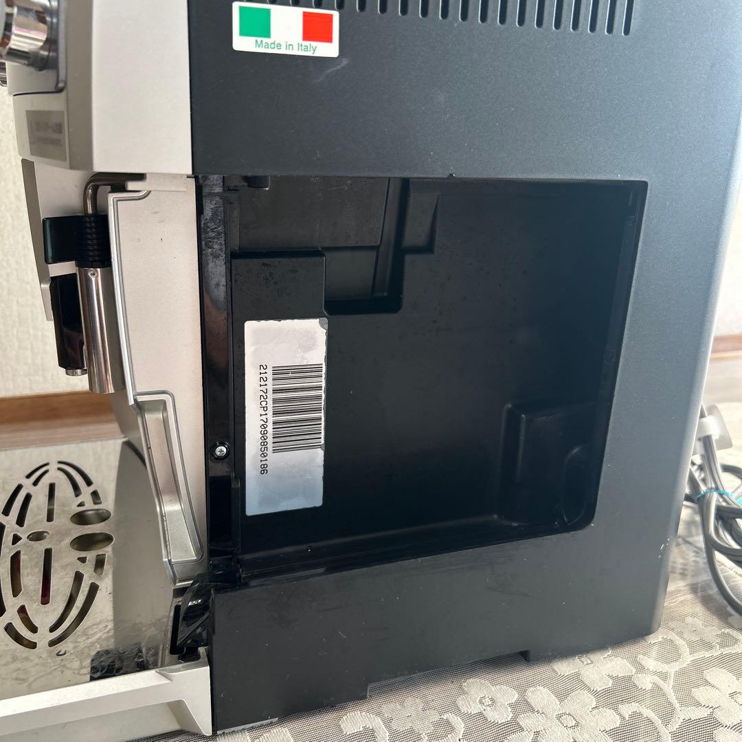 デロンギ マグニフィカ エスプレッソマシン ESAM03110動確済