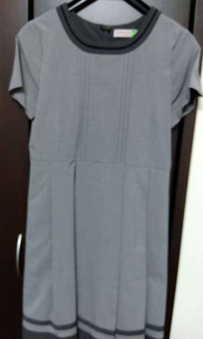 MezzoPianoジュニア　卒服　グレー ワンピーススーツ　165サイズ