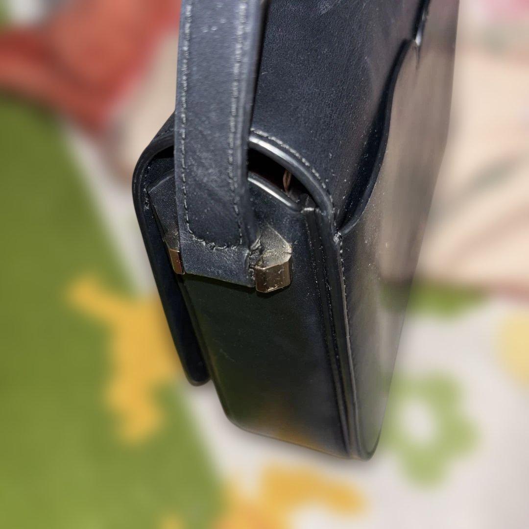 未使用に近い　Kate spadeレザーショルダーバッグ ハート型ロゴ