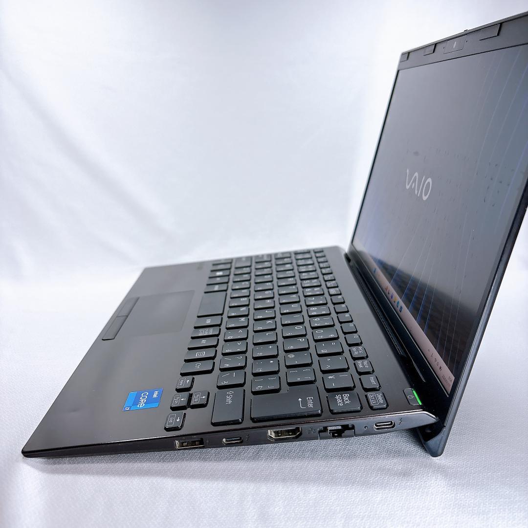 ★超軽量914g★12.5インチ VAIO SX12法人モデル 16GB 907