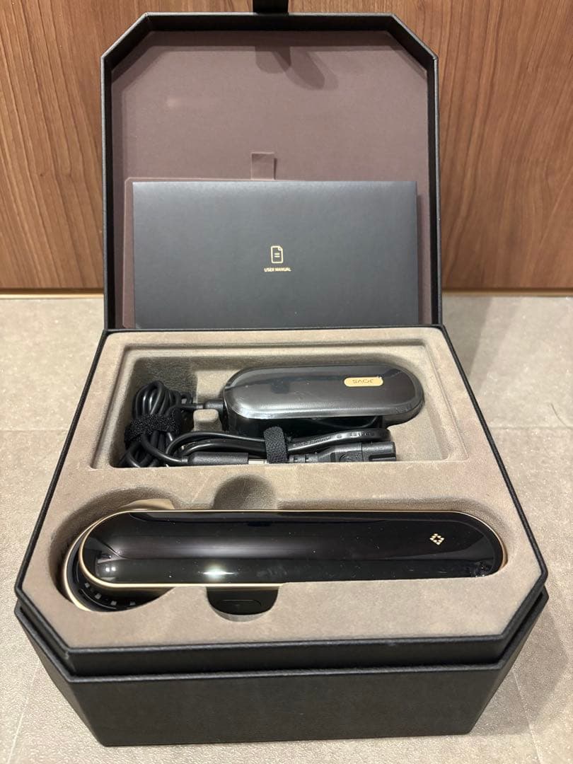 Blacken 光美顔器 DPL ブラック