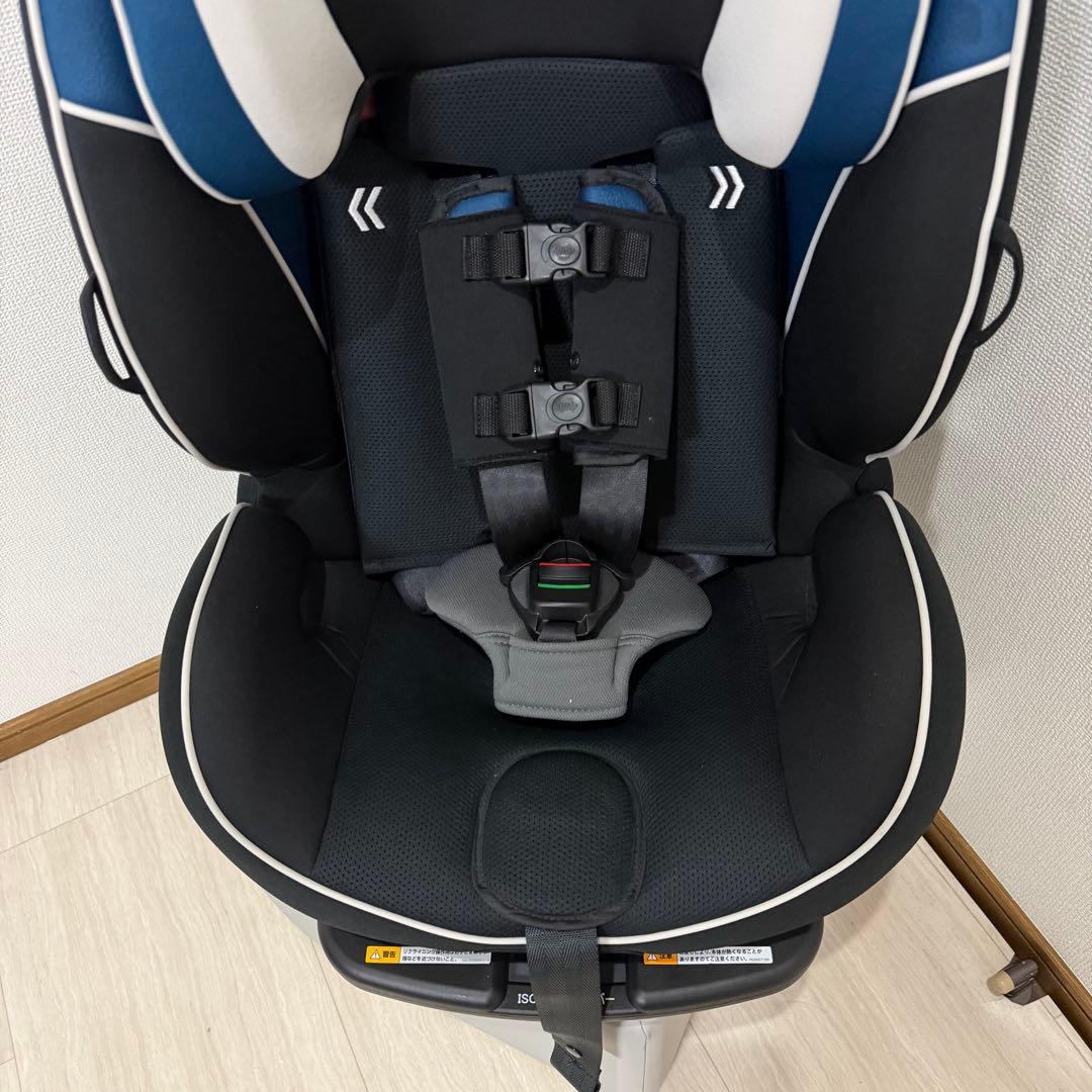 美品 Aprica チャイルド&ジュニアシート ISOFIX フォームフィット