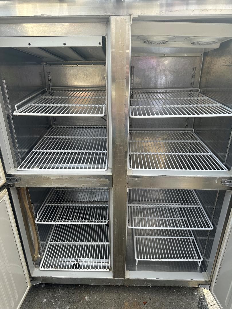 ホシザキ　業務用冷凍室付恒温高湿庫　HCF-120SF3