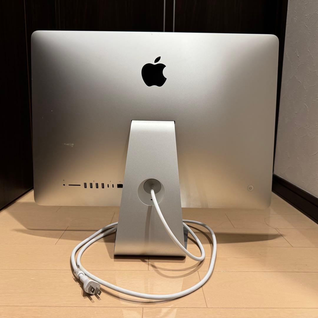 【メモリ16GB】Apple iMac 21.5インチ (2017モデル)