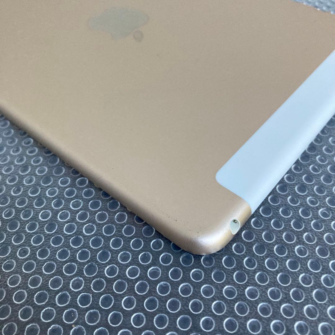 4044 美品☆電池最良好☆iPad mini4 128GB SIMフリー☆