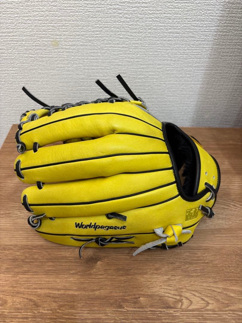 ゆ*ー様 【新品】ワールドペガサス硬式軟式兼用　内野手用　キムハソンモデル　値下