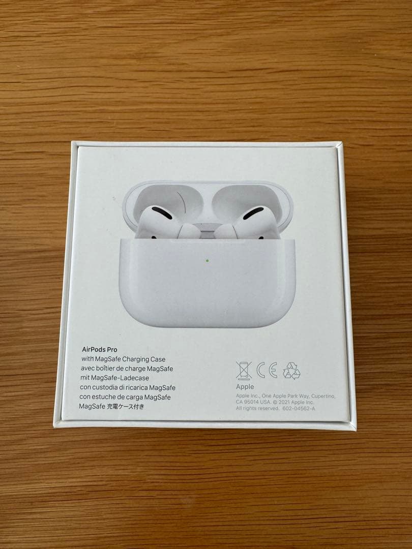 AirPods Pro（第1世代） 充電ケース付き