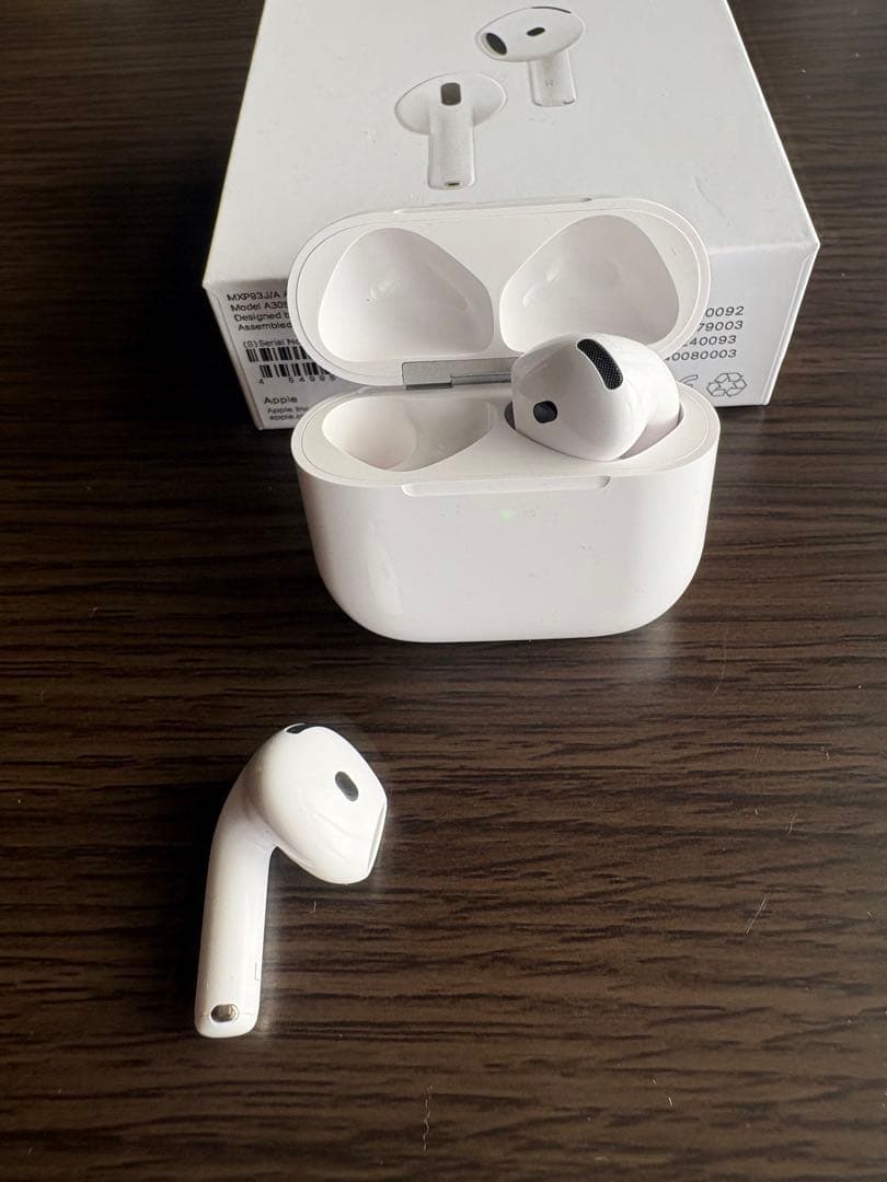 イヤホン Airpods 4 ANC